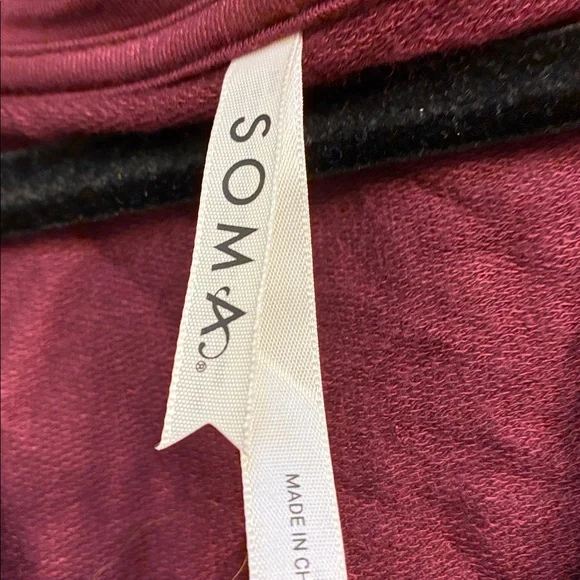 NWOT Soma SUNDAY V- Neck Top and Pants - Picture 4 of 4